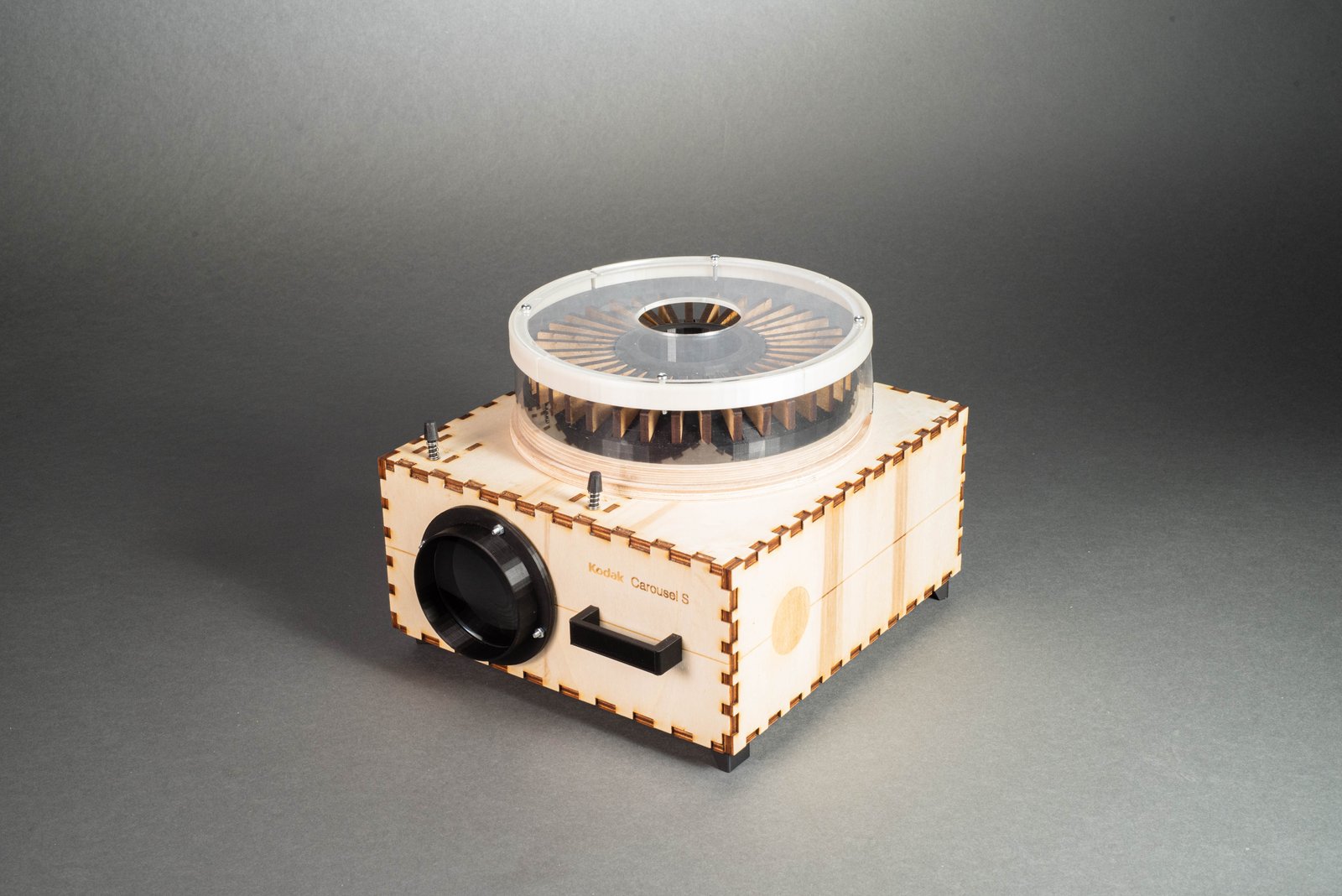 KODAK CAROUSEL S