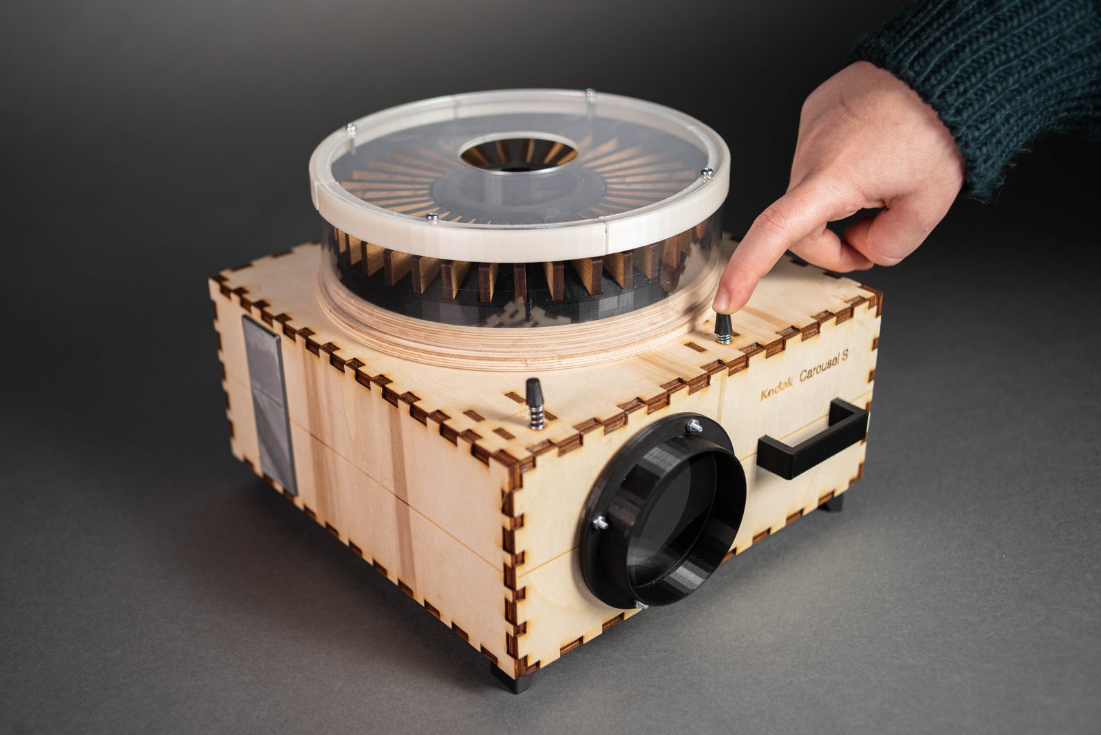 KODAK CAROUSEL S